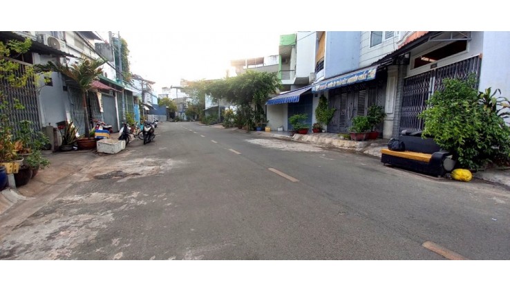 Bán GẤP nhà 2 mặt tiền Lê Cao Lãng 50m2, 5.49tỷ- DÒNG TIỀN 12TR/THÁNG